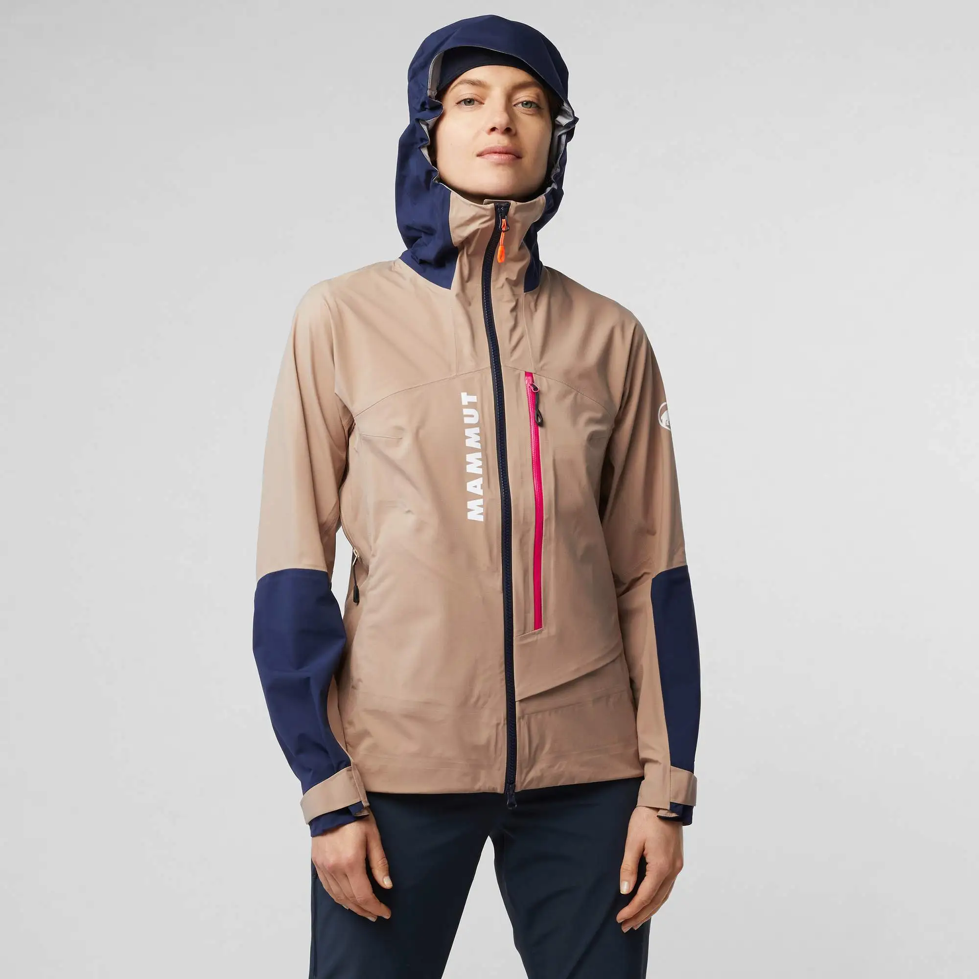 Mammut Aenergy Air HS Hooded Jacket Damen - Leichte Hardshelljacke für Skifahren & Outdoor 13 Mammut Aenergy Air HS Hooded Jacket Damen - Leichte Hardshelljacke für Skifahren & Outdoor – Bild 11